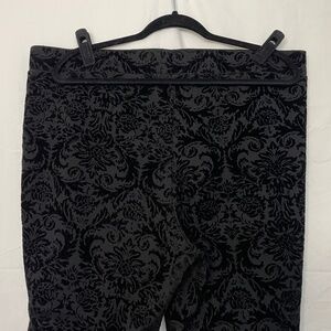 Roz&Ali Black Velvet Leggings